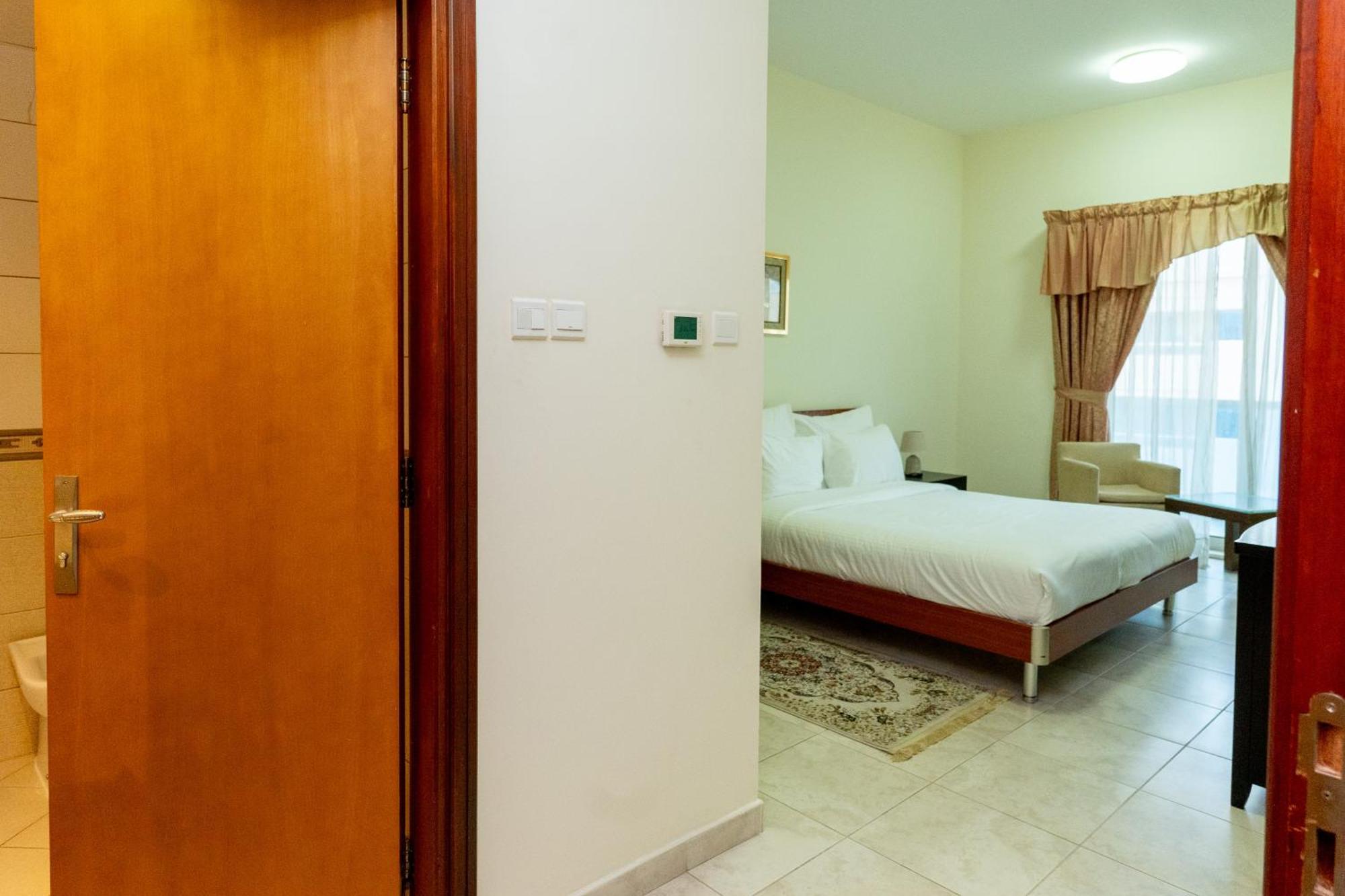 Al Raya Hotel Apartments 두바이 외부 사진
